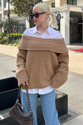 Bej Madonna Yaka Kadın Kazak MG2274