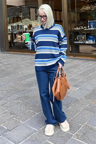 Lacivert Bisiklet Yaka Çizgili Kadın Kazak MG2599