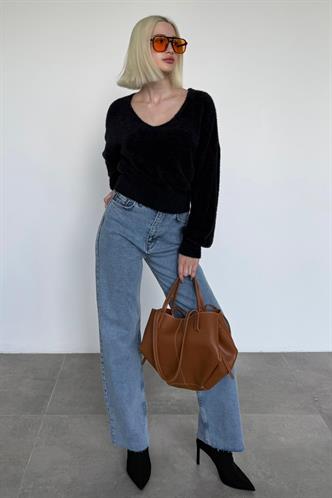 Siyah V Yaka Yumuşak Dokulu Kadın Kazak Mg2499