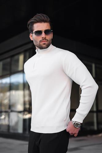 Beyaz Yarım Fermuarlı Dik Yaka Erkek Triko Kazak 7442