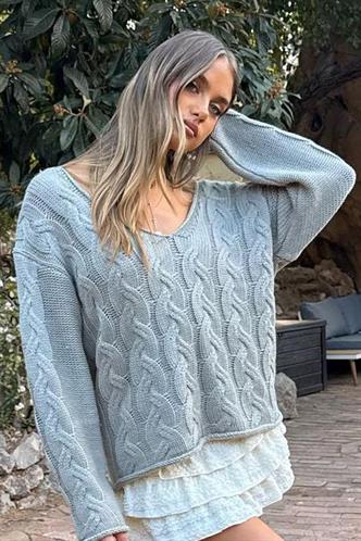 Gri V Yaka Örgü Desen Oversize Kadın Kazak Mg2519