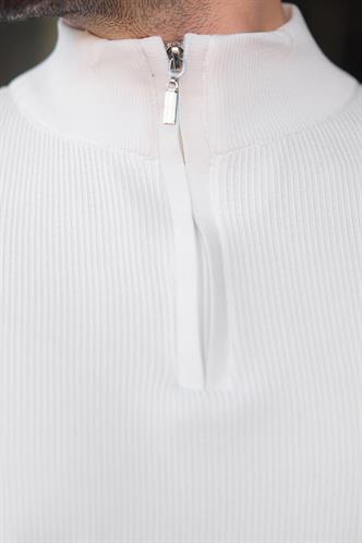 Beyaz Yarım Fermuarlı Dik Yaka Erkek Triko Kazak 7442
