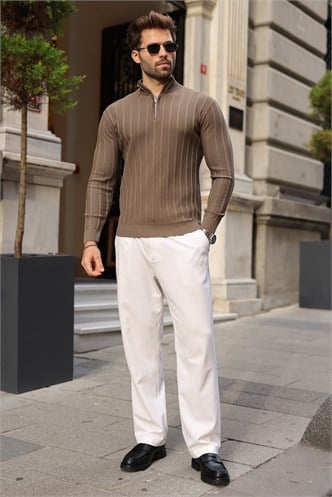 Açık Kahve Slim Fit Hakim Yaka Fermuarlı Erkek Triko Kazak E7518  