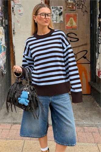 Kahverengi Çizgili Bisiklet Yaka Oversize Kadın Kazak MG2894