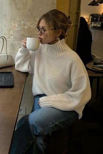 Ekru Boğazlı Kadın Triko Kazak Mg2535