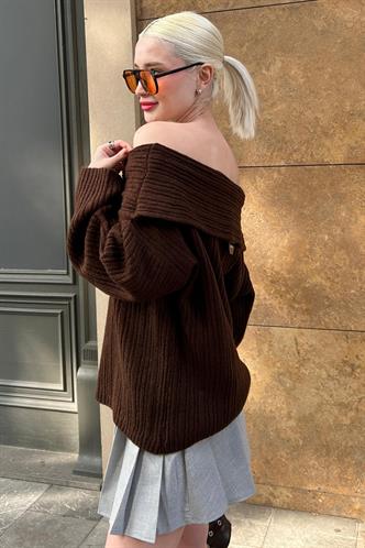 Acı Kahve Madonna Yaka Kadın Kazak MG2274