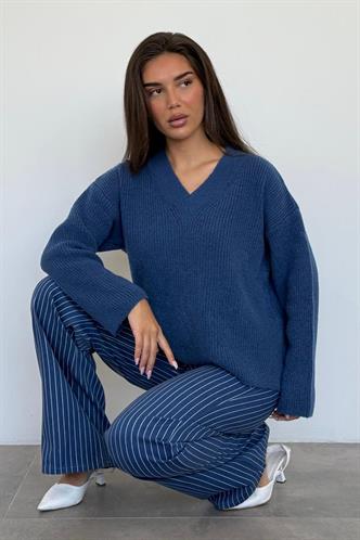 İndigo V Yaka Triko Kadın Kazak Mg2501