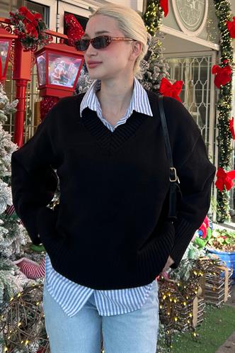 Siyah V Yaka Oversize Kadın Triko Kazak MG2149