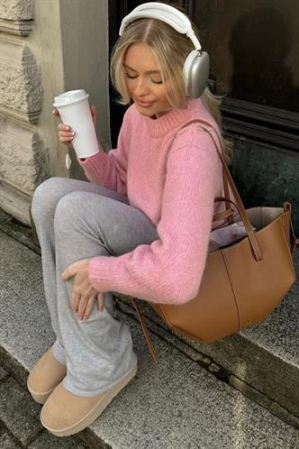 Pembe Oversize Kadın Triko Kazak MG2263