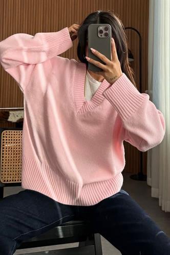 Pembe V Yaka Oversize Kadın Triko Kazak MG2149