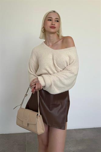 Vanilya V Yaka Yumuşak Dokulu Kadın Kazak Mg2499