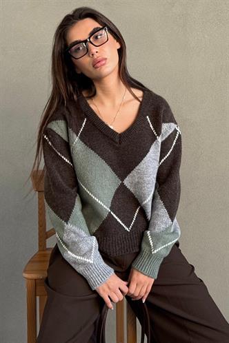 Koyu Kahverengi Baklava Desenli Bisiklet Yaka Triko Kadın Kazak MG2647