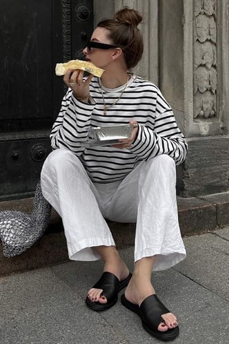 Mad Girls White Sweatshirt MG980