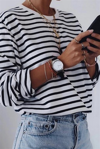 Mad Girls White Sweatshirt MG980