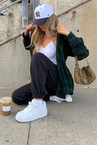 Mad Girls Oversize Black Sweatpants MG290