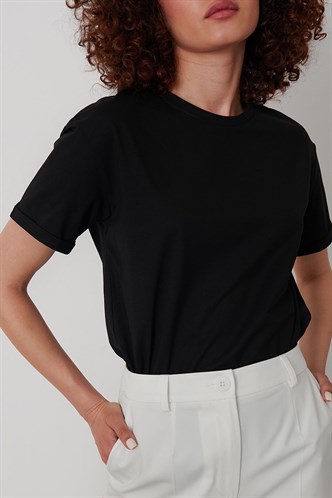 Mad Girls Black T-shirt MG1351