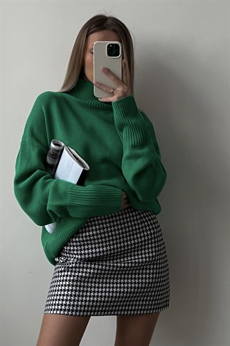 Mad Girls Turtleneck Green Sweater MG1252