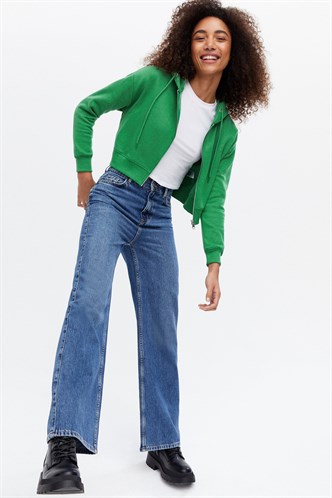 Mad Girls Cropped Green Sweatshirt MG1355