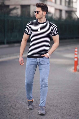 Madmext Bisiklet Yaka Siyah Erkek Triko Tişört 4602