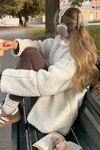 Bej Çift Fermuarlı Kadın Peluş Mont MG2556