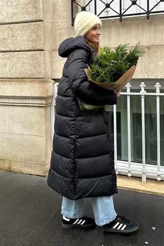 Mad Girls Koyu Siyah Uzun Şişme Mont MG1303