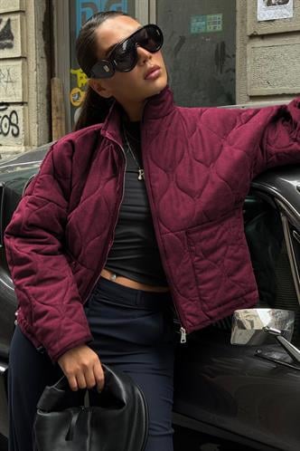 Bordo Dik Yaka Kapitone Kadın Mont MG2568