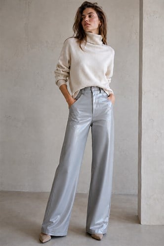 Gümüş Deri Basic Kadın Pantolon MG1316