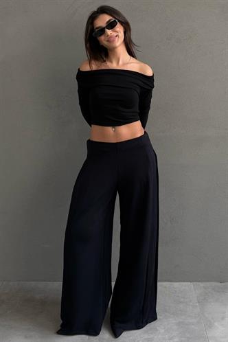 Siyah Yumuşak dokunuşlu, Yanları Pilili, Modal İçeren Geniş Paça Pantolon MG2668