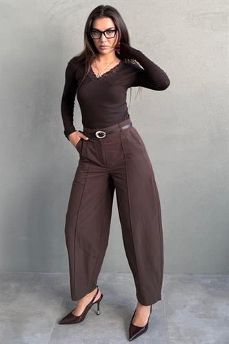 Kahverengi Modern Kesim Kemerli Yüksek Bel Bol Paça Kumaş Pantolon MG2618