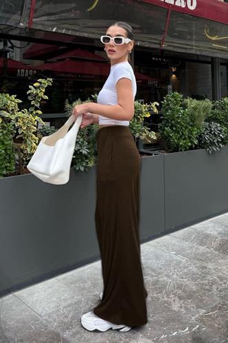 Kahverengi Yüksek Bel Rahat Kesim Geniş Paça Kadın Eşofman MG2309