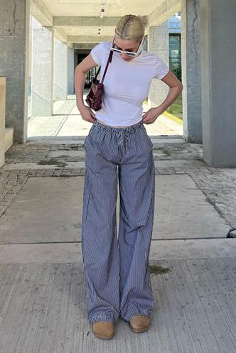 Siyah Beli Ayarlanabilir Bol Paça Dökümlü Çizgili Pantolon MG2087