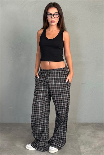 Siyah Lastikli Bel Geniş Paça Ekose Pantolon MG2658