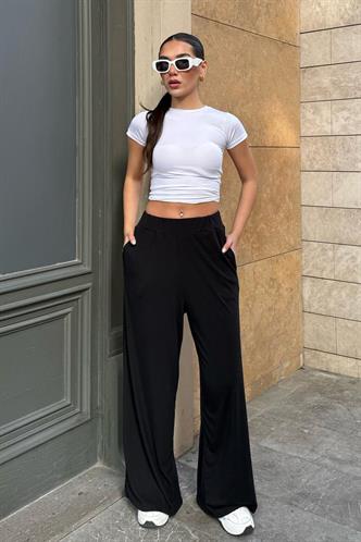 Siyah Yüksek Bel Rahat Kesim Geniş Paça Kadın Eşofman MG2309