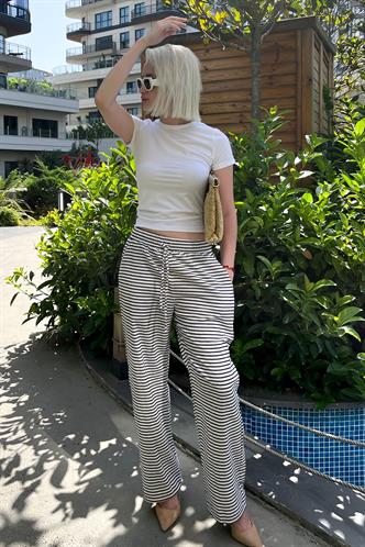 Lacivert Beli Ayarlanabilir Pamuklu Bol Paça Dökümlü Çizgili Pantolon MG2133