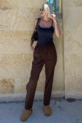 Kahverengi Ayarlanabilir Bel Rahat Kesim Pantolon MG2161