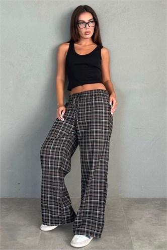 Siyah Lastikli Bel Geniş Paça Ekose Pantolon MG2658