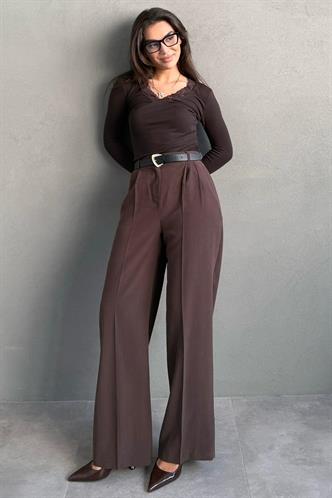 Kahverengi Yüksek Bel Pileli Kemerli Geniş Paça Kadın Pantolon MG2615