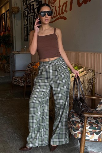 Haki Kare Desenli Rahat Kesim Pantolon MG2728