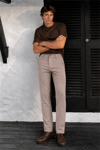 Vizon Regular Fit Düz Kesim Yan Cepli Erkek Pantolon 6540