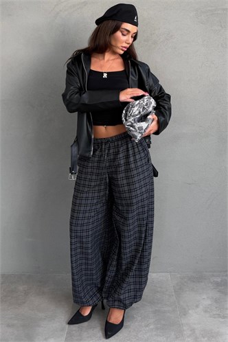 Siyah Ekose Desenli Beli Lastikli Balon Pantolon MG2905