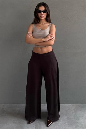 Kahverengi Yumuşak dokunuşlu, Yanları Pilili, Modal İçeren Geniş Paça Pantolon MG2668