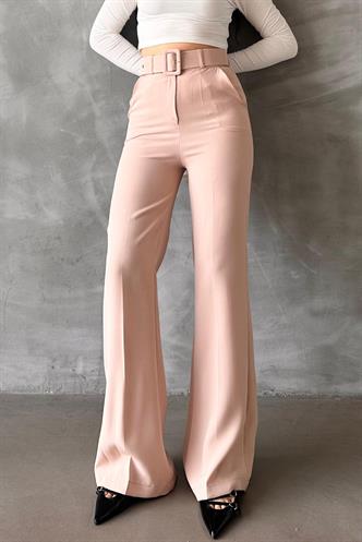 Bej İspanyol Paça Kadın Kumaş Pantolon MG2303