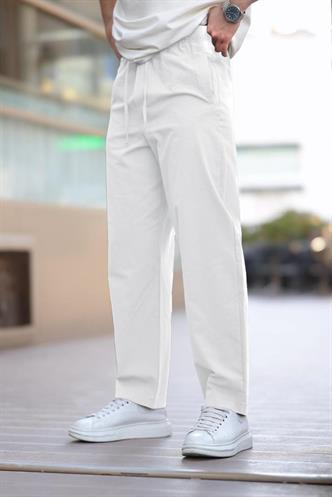 Beyaz Rahat Kesim Erkek Pantolon E6561