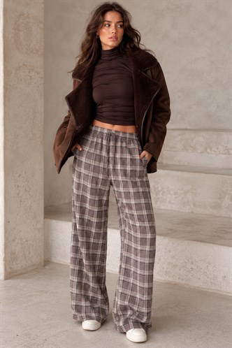 Acı Kahverengi Lastikli Bel Geniş Paça Ekose Pantolon MG2658