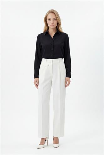 Beyaz Pens Detaylı Kapaklı Düz Paça Kumaş Pantolon MG2642