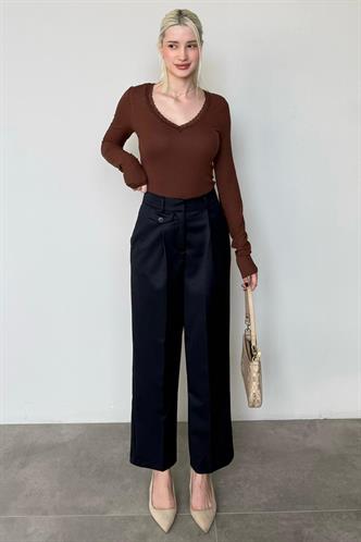 Lacivert Pens Detaylı Kapaklı Düz Paça Kumaş Pantolon MG2642