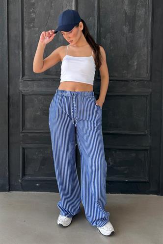 Lacivert Beli Ayarlanabilir Çizgili Cepli Bol Paça Kadın Pantolon Mg2312
