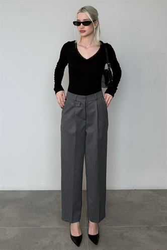 Antrasit Pens Detaylı Kapaklı Düz Paça Kumaş Pantolon MG2642