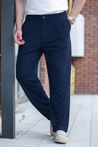 Lacivert Rahat Kesim Erkek Kumaş Pantolon E6577