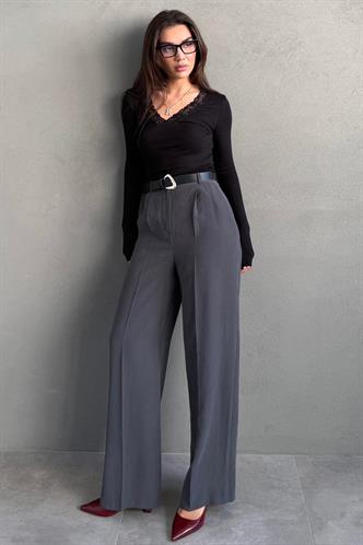 Antrasit Yüksek Bel Pileli Kemerli Geniş Paça Kadın Pantolon MG2615